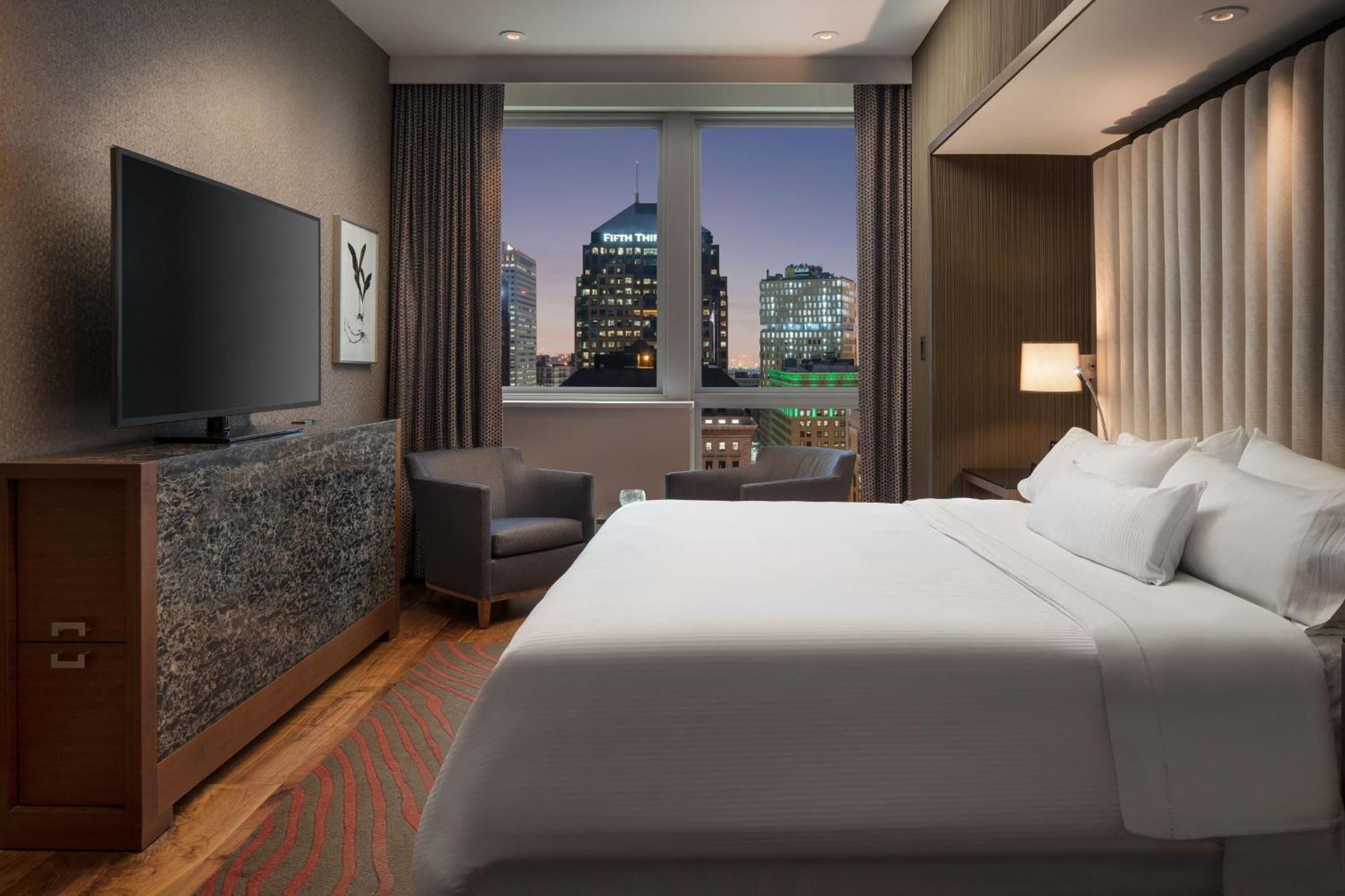 The Westin Cleveland Downtown Hotel Bagian luar foto