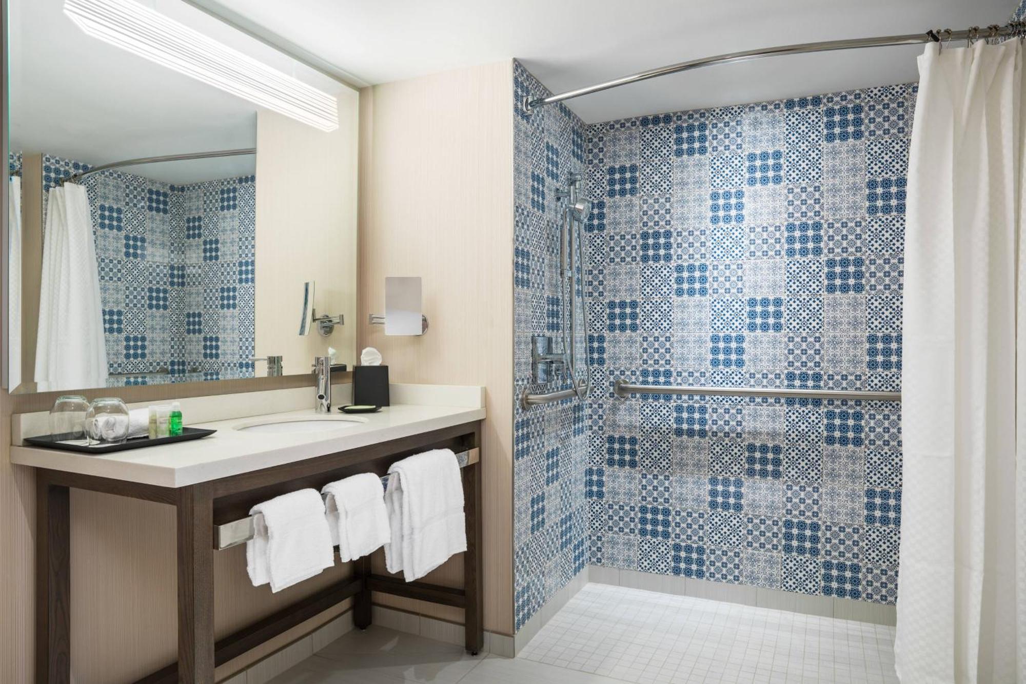 The Westin Cleveland Downtown Hotel Bagian luar foto