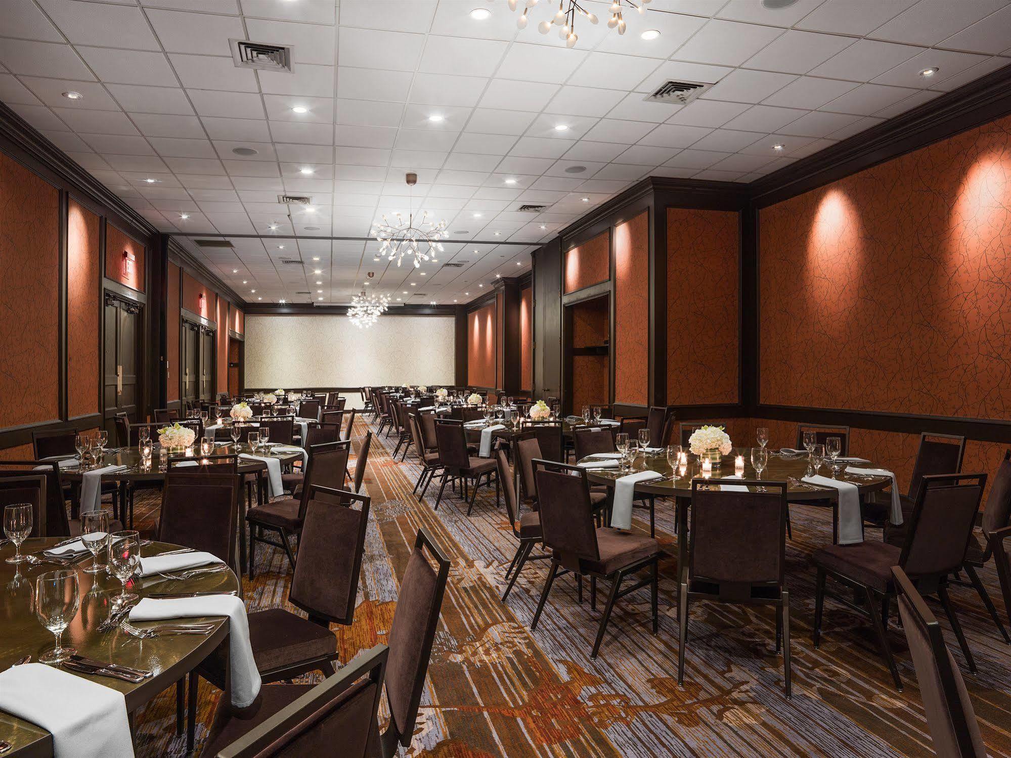 The Westin Cleveland Downtown Hotel Bagian luar foto