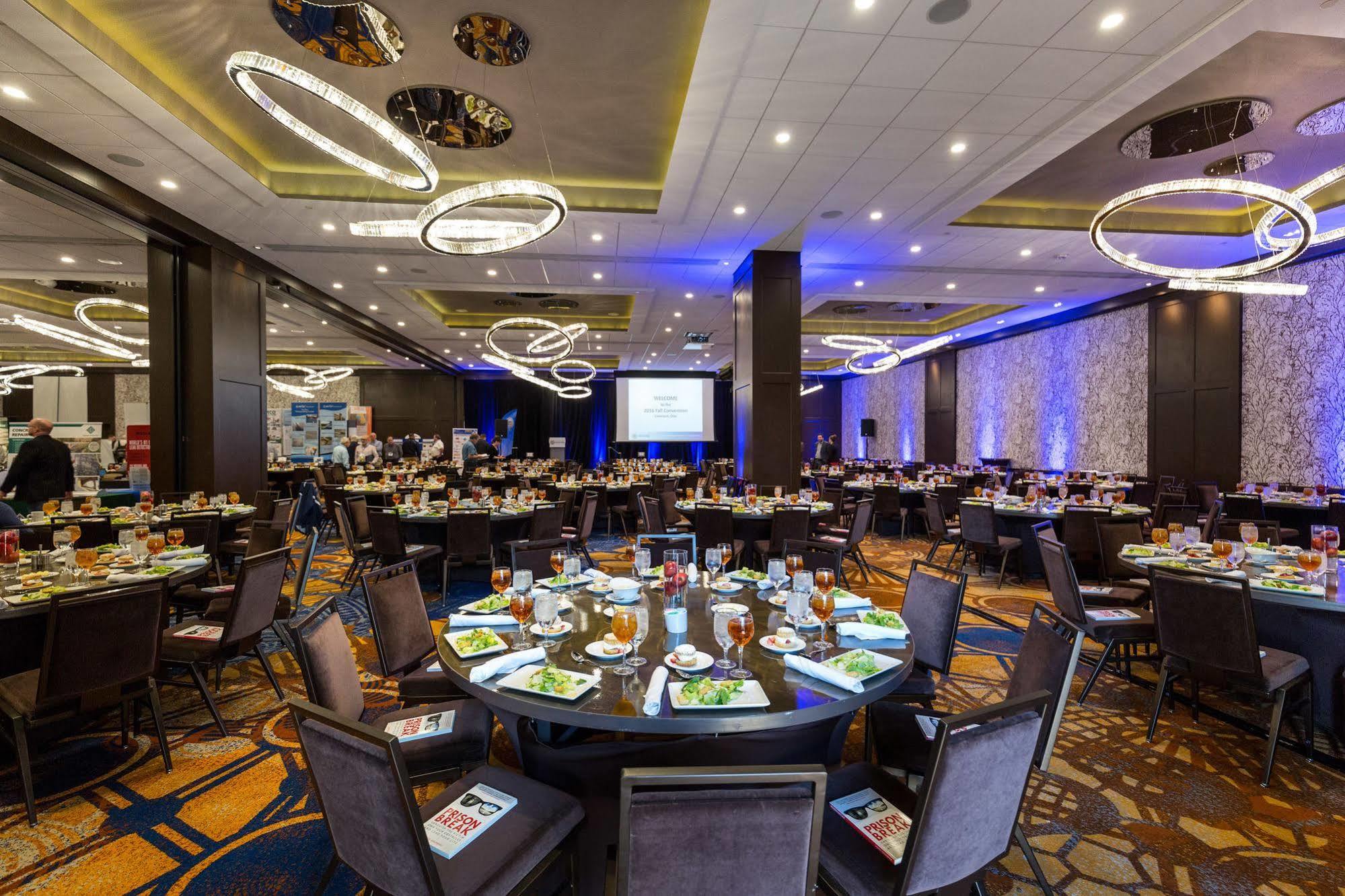 The Westin Cleveland Downtown Hotel Bagian luar foto